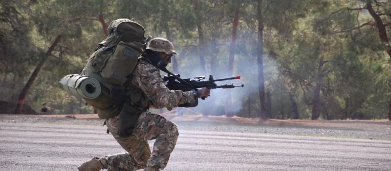 Επίδειξη Κύπριων Καταδρομέων: Εντυπωσιακά πλάνα- Ηθικό ψυχή και θέληση των κομάντος της ΕΦ